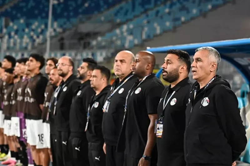 أسامة نبيه وحمادة أنور يتوجهان إلى تشيلي لحضور القرعة الخاصة بكأس العالم للشباب